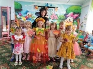 Утренник «Здравствуй осень золотая».